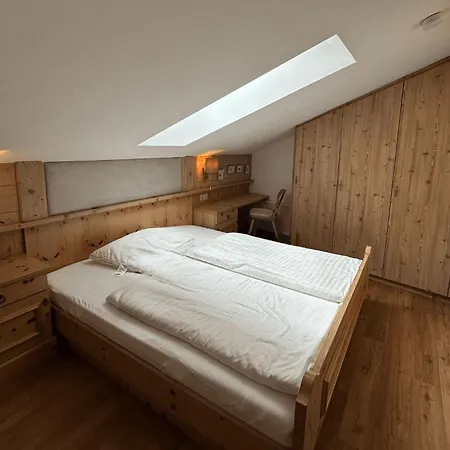 Apartment 3br Duplex Flat - 300m To City Express Gondola !!! If You Want To Book, Please Contact On Whtsapp - 0034-635-518-057 !!!! Thanks!!!! Zell am See